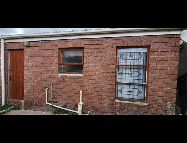 14 BEDROOM HOUSE FOR SALE IN HEATHER PARK